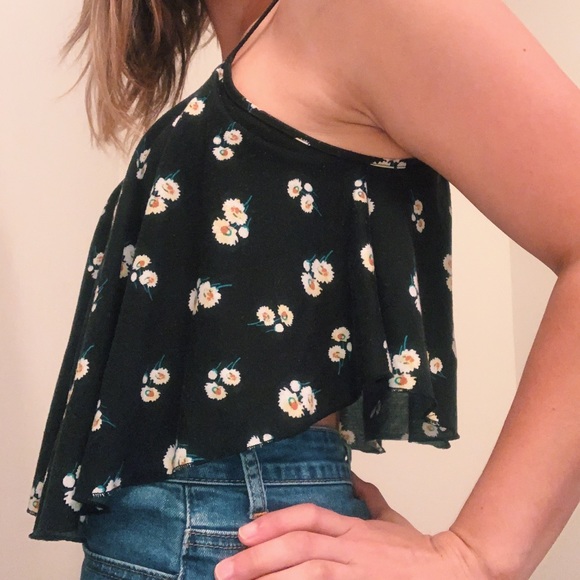 Black Floral Crop Top - Picture 3 of 3